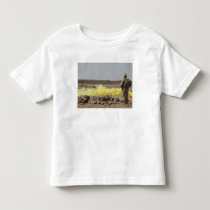 Camiseta Infantil Os fuzileiros navais fornecem a segurança