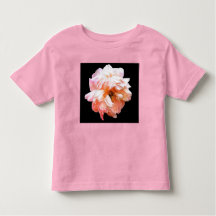 Pale Peach Peony em Preto