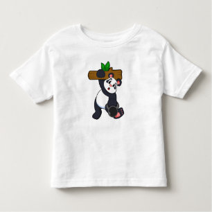 Camiseta Infantil Panda com madeira no treino da Força