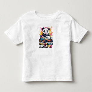 Camiseta Infantil Panda Fofo Dirigindo Carro de Brinquedo Com Salpic