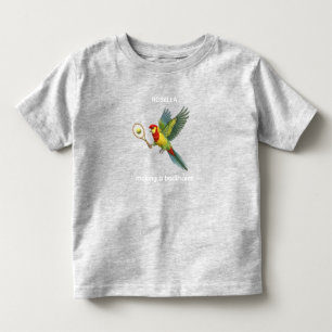 Camiseta Infantil Papagaio Rosella Jogando Tênis