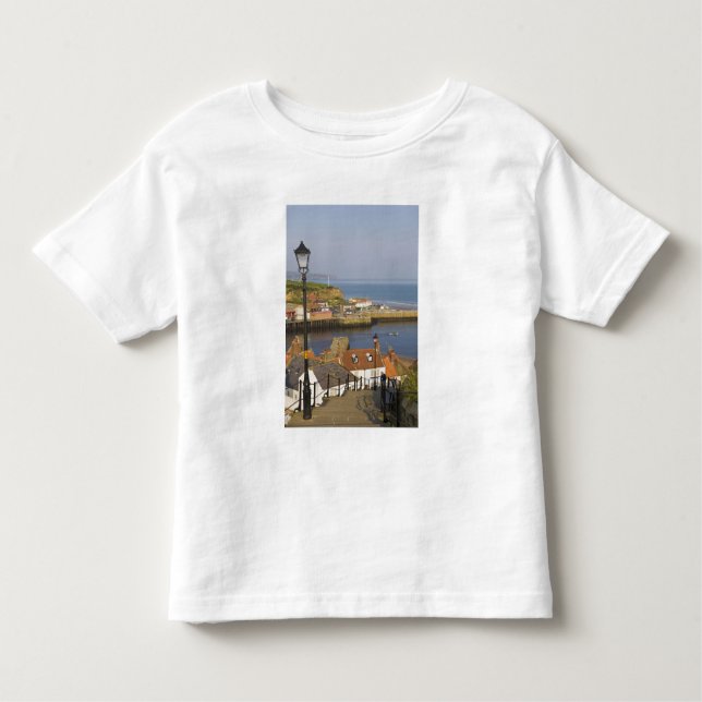 Camiseta Infantil Passos rumo ao porto, Whitby, Norte (Frente)