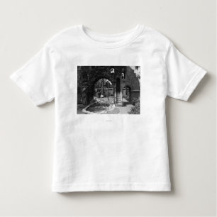 Camiseta Infantil Pátio da pensão da missão do beira-rio, CA