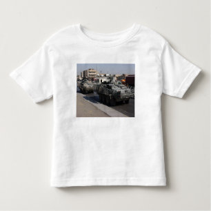 Camiseta Infantil patrulhamento de soldados