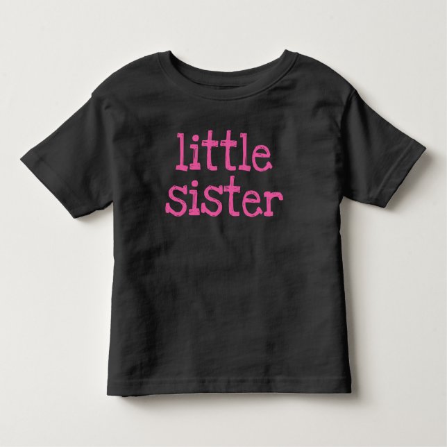 Camiseta Infantil Pequena Irmã de Texto Rosa (Frente)