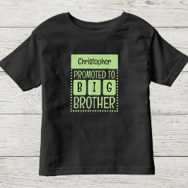 Camiseta Infantil Personalize nome irmão mais velho verde