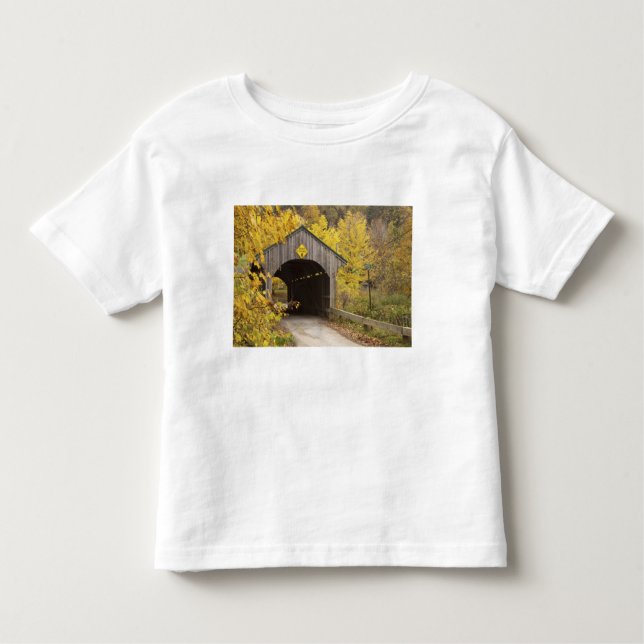 Camiseta Infantil Ponte coberta, Vermont, EUA 2 (Frente)
