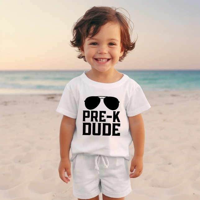 Camiseta Infantil Pré-K Dude Primeiro Dia dos Óculos de sol da pré-e (Criador carregado)