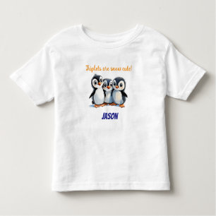 Camiseta Infantil Presente de tripletes, pinguins de cuta de neve, n