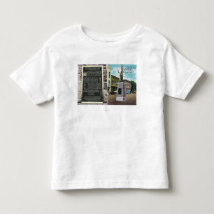 Camiseta Infantil Quadrado do monumento e museu histórico de Erwin