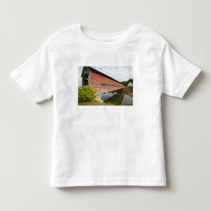 Camiseta Infantil   Quebec, Canadá. Ponte coberta de Galipeault em