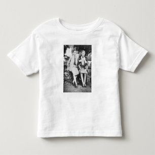 Camiseta Infantil Radclyffe Hall e Una Vincenzo