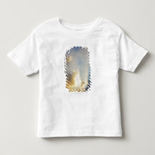 Camiseta Infantil Raios de luz que brilham através das nuvens