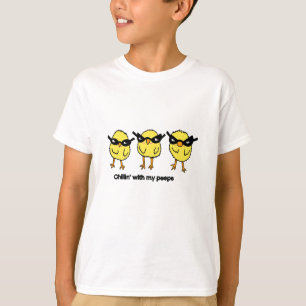 Camiseta infantil relaxando com meus amigos