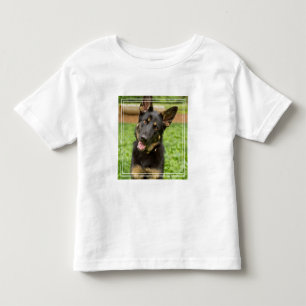 Camiseta Infantil Retrato de um German shepherd