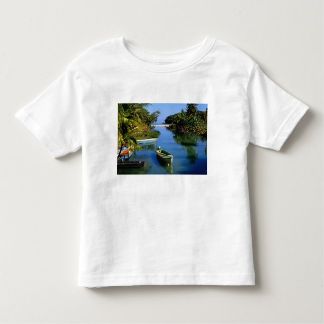 Camiseta Infantil Rio Cênico perto de Ocho Rios na Jamaica (Frente)
