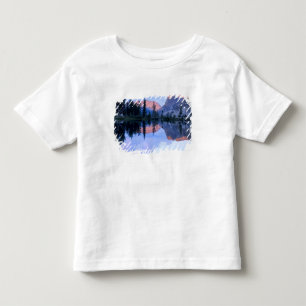 Camiseta Infantil Sawtooth Wilderness, Idaho. EUA. Cúmulus