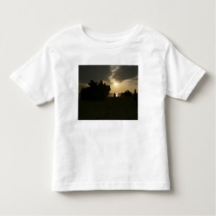 Camiseta Infantil Silhouette of Marines