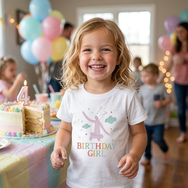 Camiseta Infantil Slumberkins Unicorn Birthday Girl (T-shirt simulated on child)