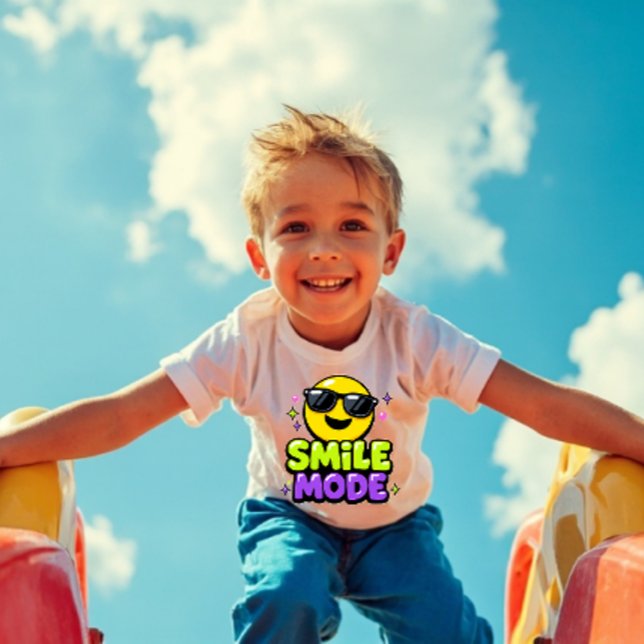 Camiseta Infantil Smile Mode Y2K (Criador carregado)