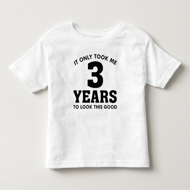 Camiseta Infantil Só Levei 3 Anos Para Ficar Bem (Frente)