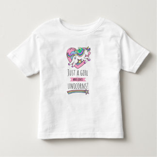 Camiseta Infantil Só Uma Menina Que Ama Unicórnios!