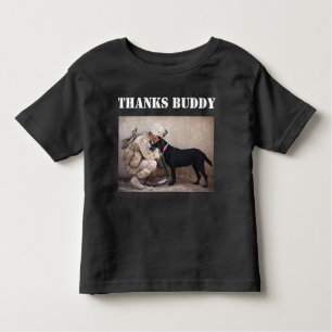 Camiseta Infantil Soldado em Fatigues com seu Cão Militar
