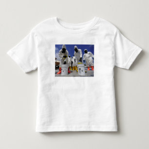 Camiseta Infantil Soldados dos E.U. do 457th batalhão químico