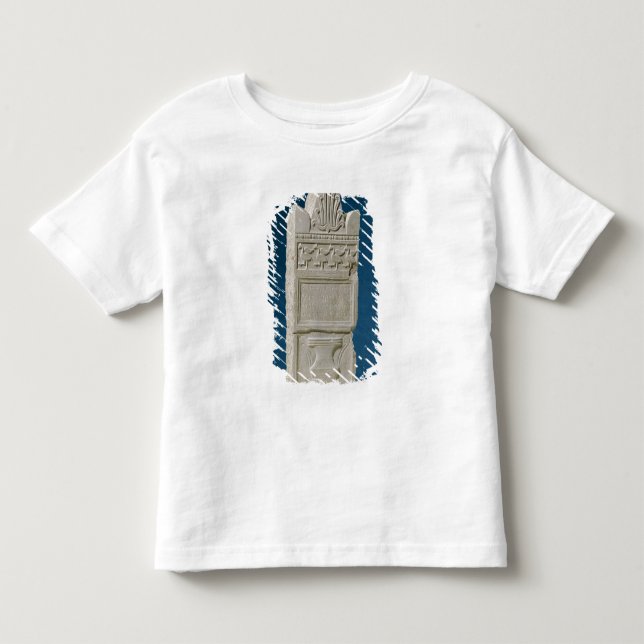 Camiseta Infantil Stele votiva com um frontão triangular (Frente)
