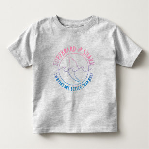 Camiseta Infantil Surfe De Surfe E Tubarão Engraçado No Verão