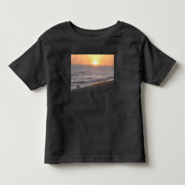 Camiseta Infantil Surfistas do Pôr do Sol