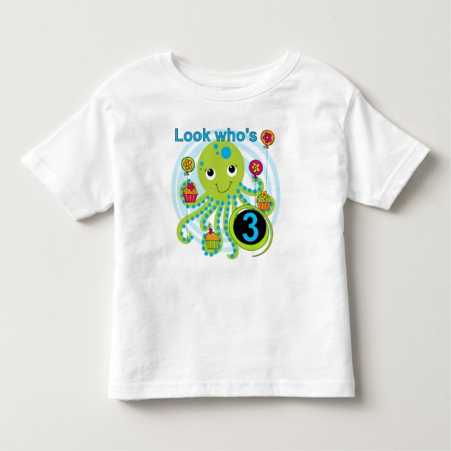 Camiseta Infantil T-shirts e dotes de polvo aniversário de 3 anos (Frente)
