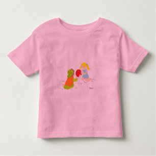 Camiseta Infantil T-shirts: Jogando na praia