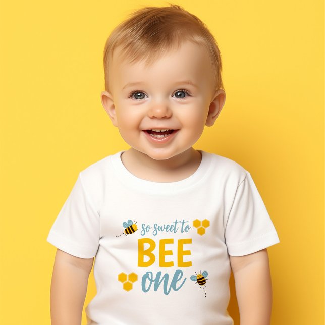 Camiseta Infantil Tão Doce para Ser Abelha Um 1º Aniversário (Criador carregado)