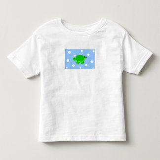 Camiseta Infantil Tartaruga Verde Nadando