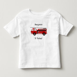 Camiseta Infantil Toddler Fire Truck T-Shirt com Nome e "5 Hoje!"