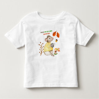 Camiseta Infantil Todos os dias é uma nova aventura