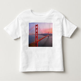 Camiseta Infantil travesseiro decorativo da ponte ouro