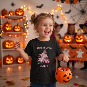Camiseta Infantil Trick or Treat Vintage Fantasma Rosa Nome Personal