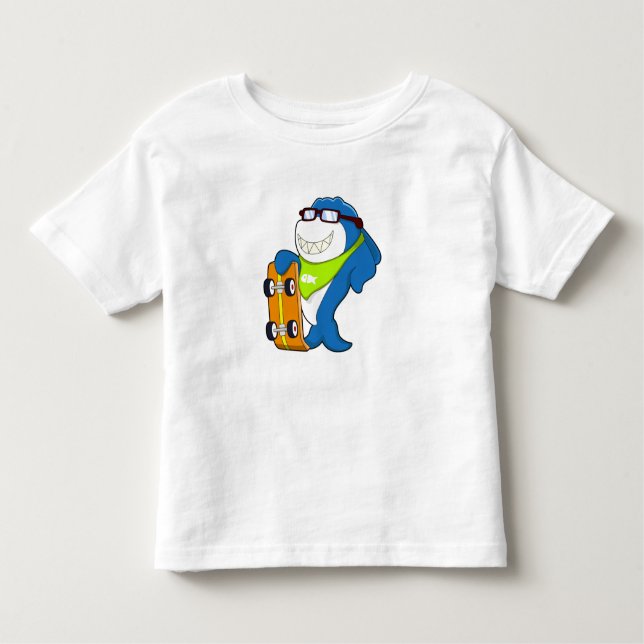 Camiseta Infantil Tubarão como skater com skate (Frente)