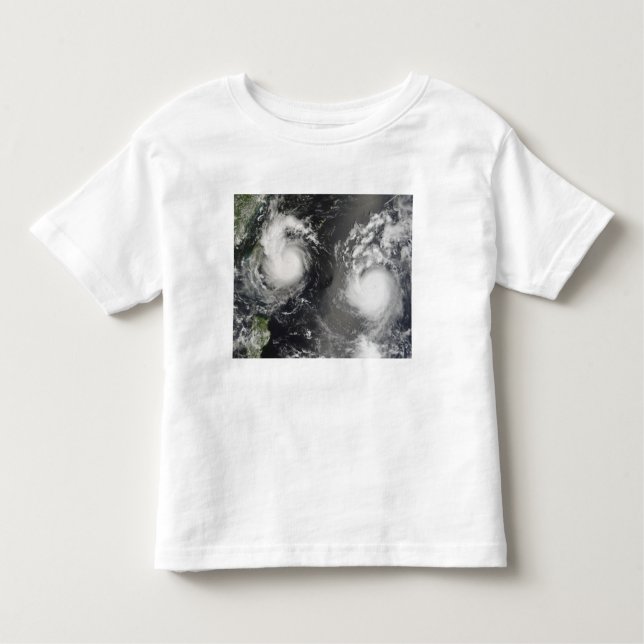Camiseta Infantil Tufão Saomai e a tempestade tropical Bopha (Frente)