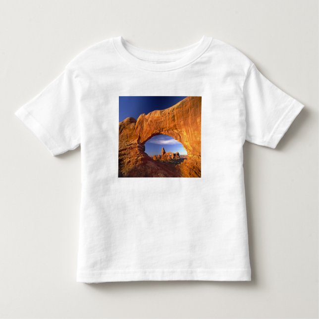 Camiseta Infantil Turret Arch, Arches National Park, Utah, EUA (Frente)
