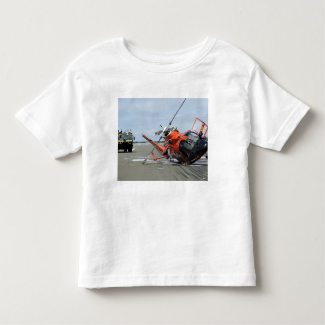 Camiseta Infantil Um acidente com helicóptero de golfinho na Guarda  (Frente)