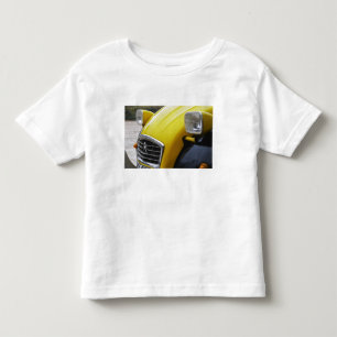 Camiseta Infantil Um antigo Citroen 2CV 2 CV preto e amarelo, detalh