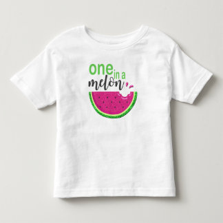 Camiseta Infantil Um Em Um Melão | Camisa-T com fatia de melancia