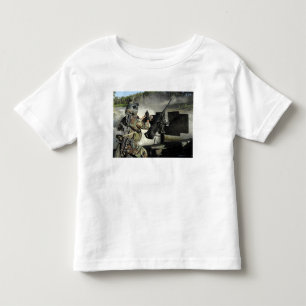 Camiseta Infantil Um membro de equipagem especial 2 do