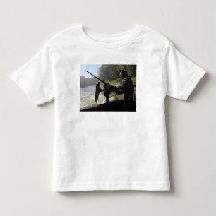 Camiseta Infantil Um membro de equipagem especial do