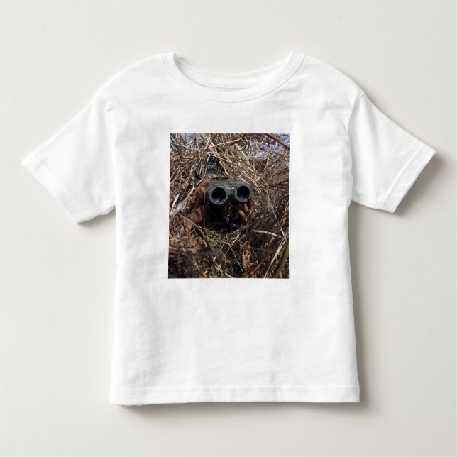 Camiseta Infantil Um observador de escuta pratica técnica de observa (Frente)