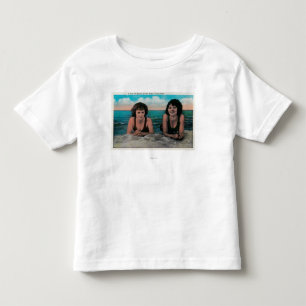 Camiseta Infantil Um par de Queens na praia, parque do oceano