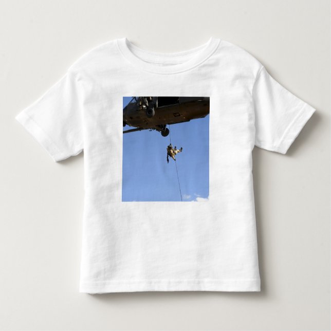 Camiseta Infantil Um rappels de um HH-60 (Frente)
